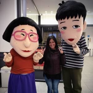 Meet your Posher, Lorraine